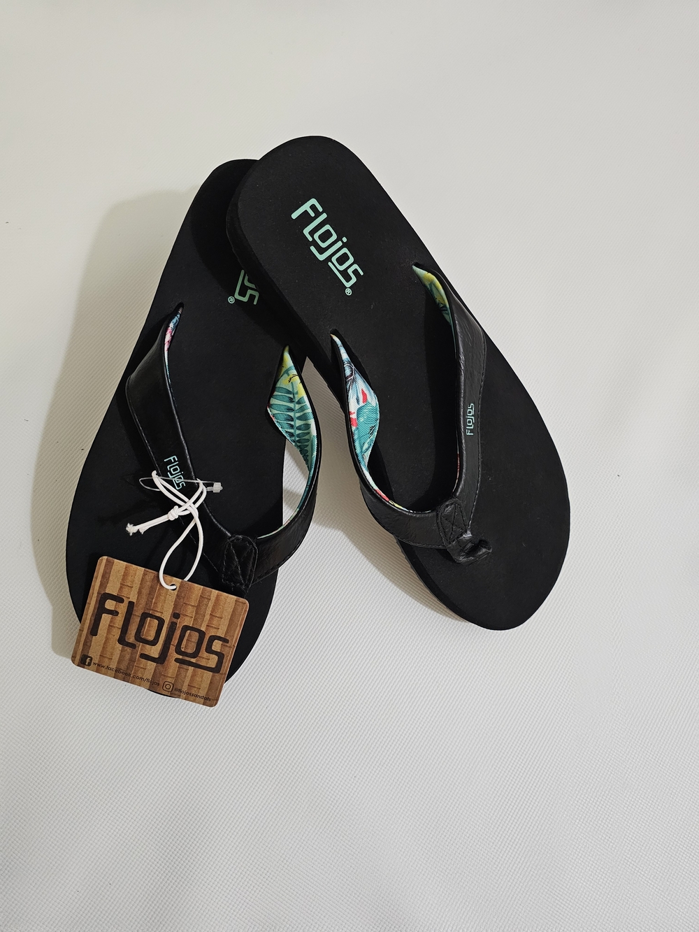 Flojos Black Flip Flop Sandals with Tropical Print Lining